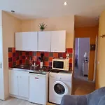 Bel Centre Les Roses 1 300 M Veules-les-Roses