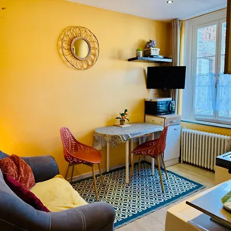 Bel Centre Les Roses 1 300 M *